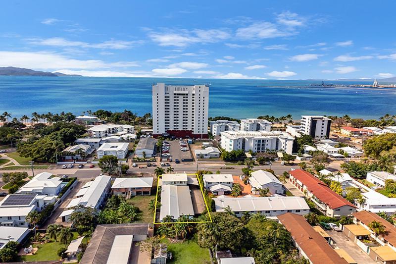 Motel On Mitchell Townsville Kültér fotó